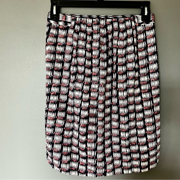 COS Multicolored Geo Travel Textured Hi-Low Pencil Skirt Size 4 EUC - Picture 5 of 13